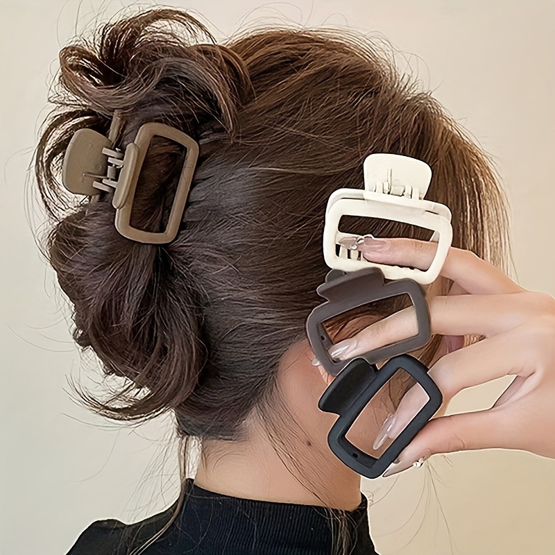 Women Accessories Online - Women's Square Lightweight Hair Claw Clip