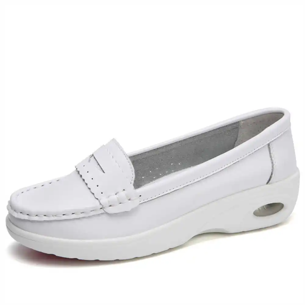 Thick Sole Slipon White Traine – Women Accessories Brand Name Ideas recenzja i cena
