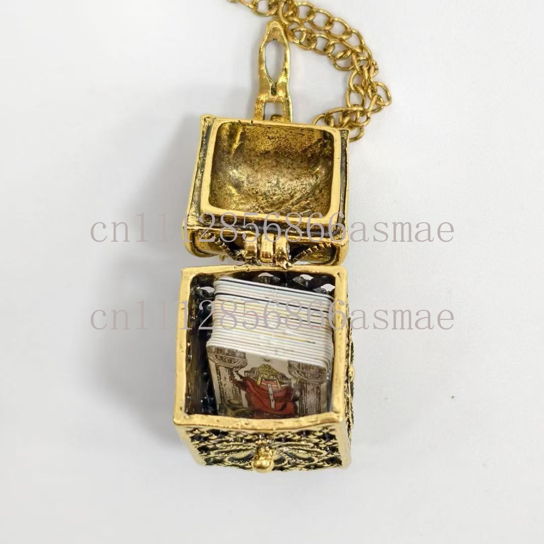 Vintage Alloy Tarot Card Penda – Accessories Woman recenzja i cena